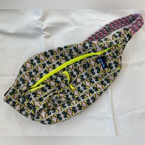 Kavu Butterfly Bag